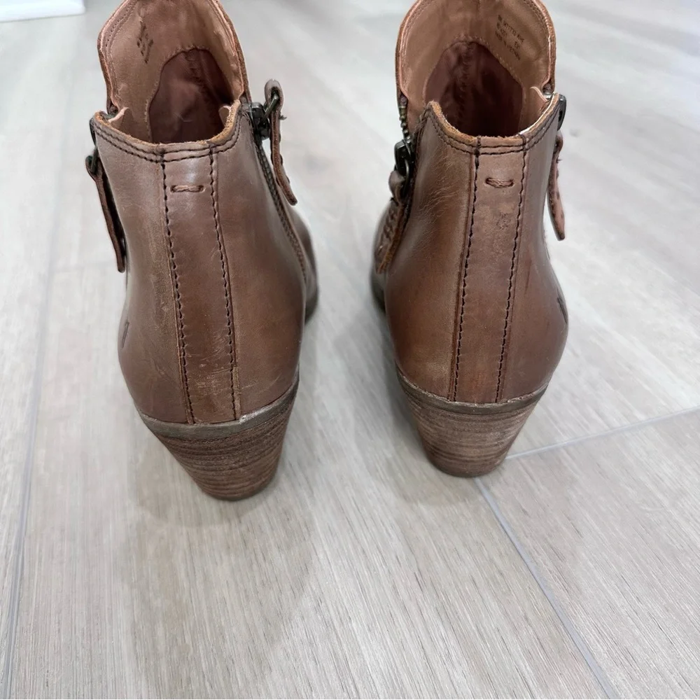 Women's Brown Leather Ankle Booties with Side Zip